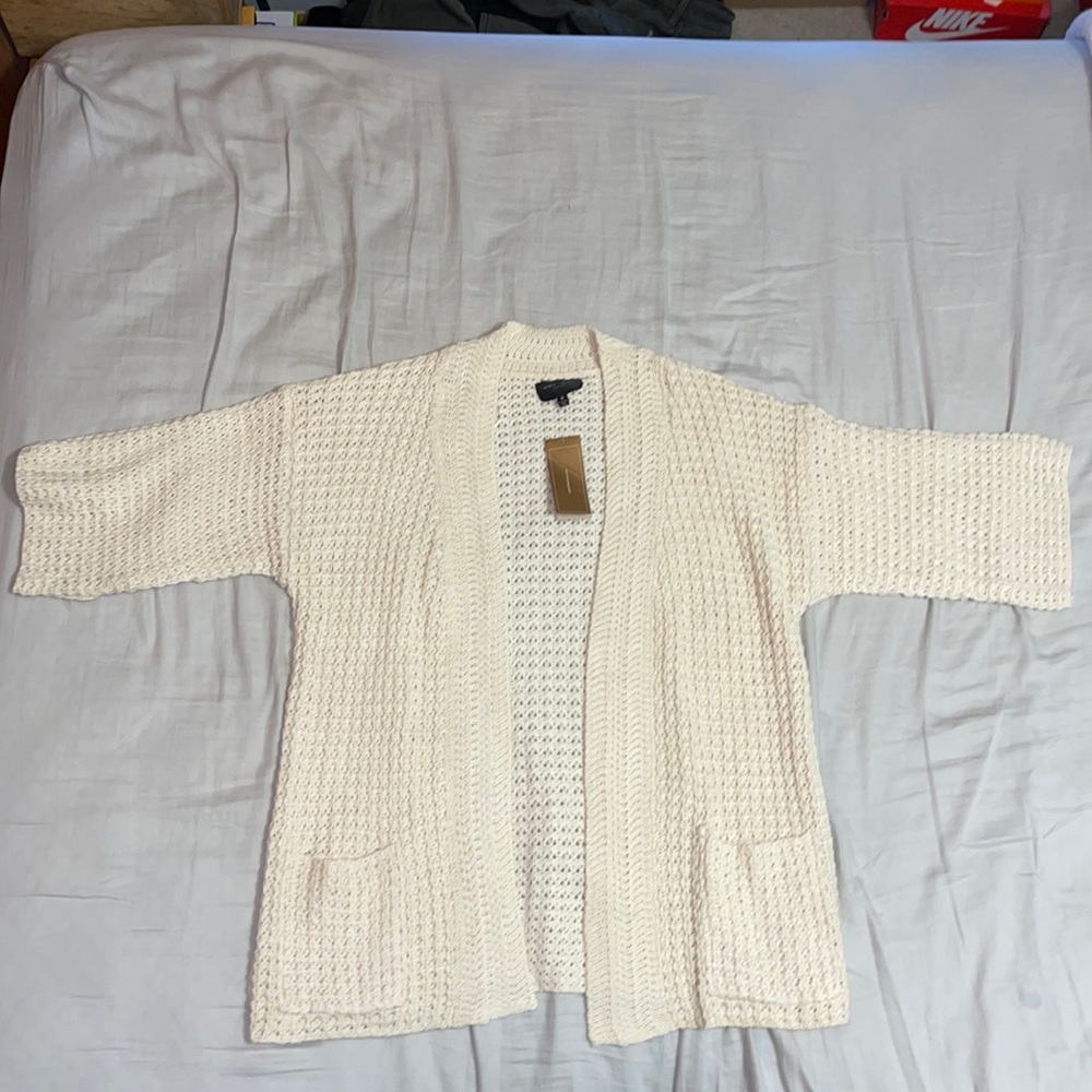 Knit cardigan